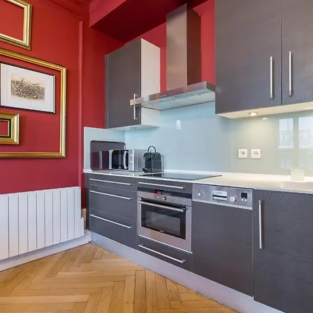 Carnot- Appartement 2Beapart Avec Balcon - Quartier Grolee * Lyon