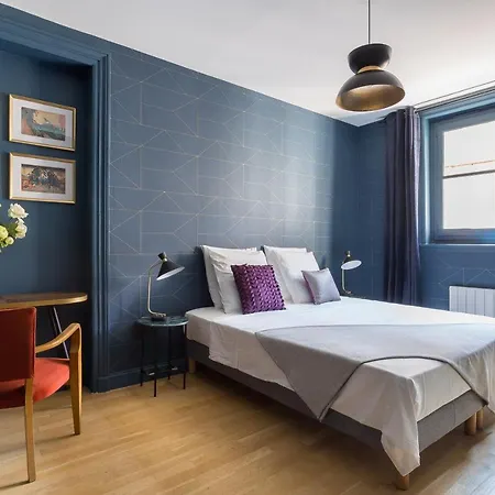 Carnot- Appartement 2Beapart Avec Balcon - Quartier Grolee Apartment *